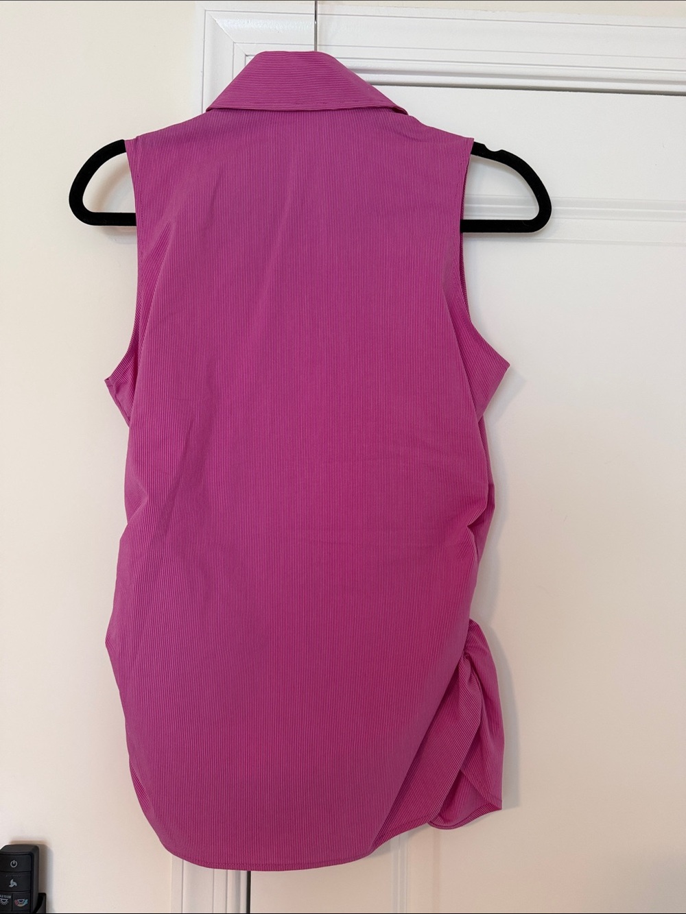 NWT New York & Company Sleeveless Ruffled Blouse - Pink - Picture 3 of 3